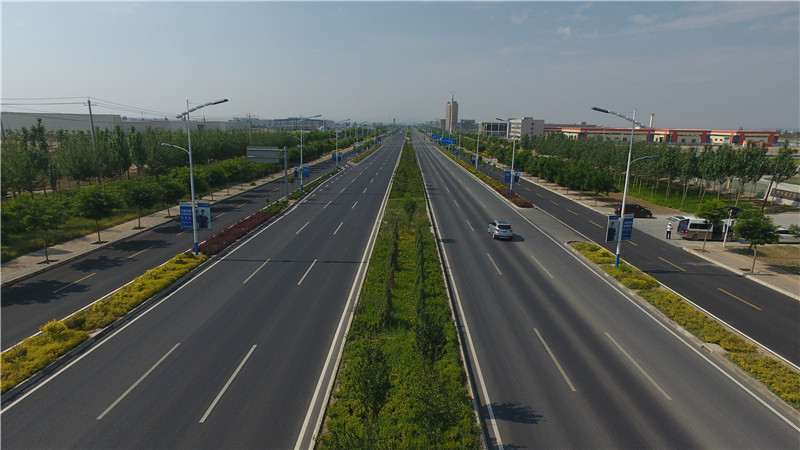 蘭州新區(qū)經(jīng)十路道路工程項(xiàng)目.JPG